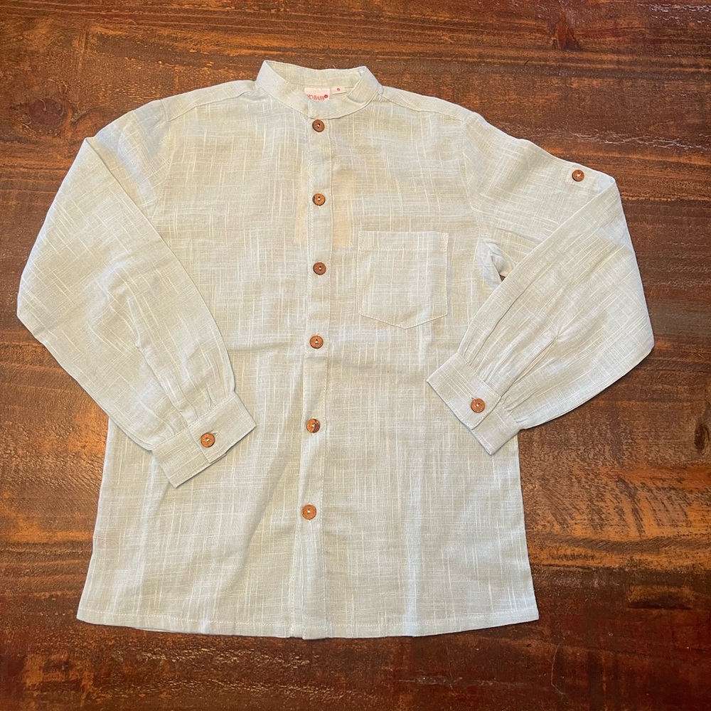 Light blue dress shirt